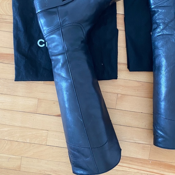 CHANEL Riding Interlocking CC Logo Riding Boots Size: 8 | IT 38 - Picture 7 of 12